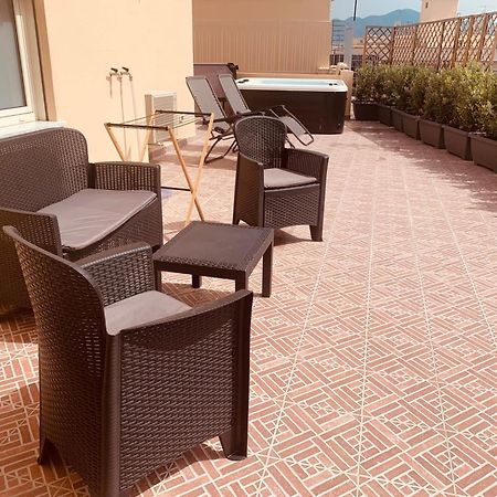 Aqua B&B - Rooms And Apartments Милацо Екстериор снимка