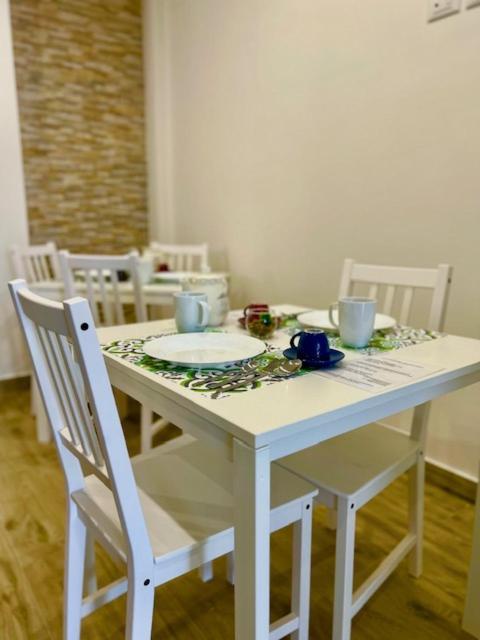 Aqua B&B - Rooms And Apartments Милацо Екстериор снимка