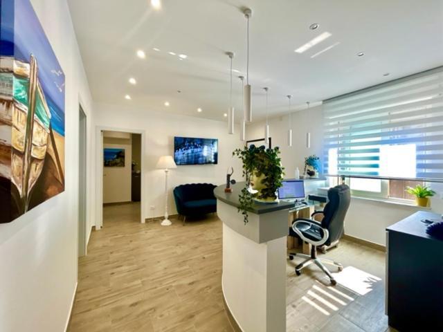 Aqua B&B - Rooms And Apartments Милацо Екстериор снимка